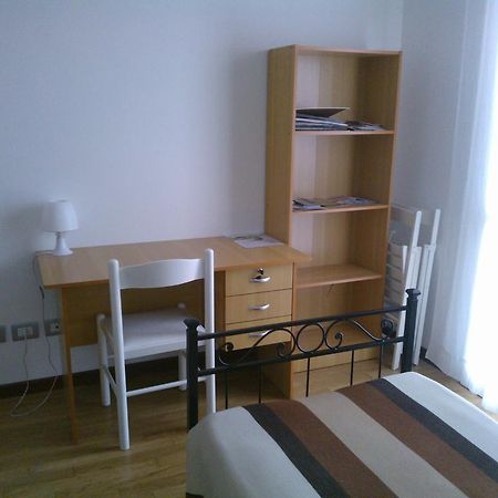Apartamento Castelgabbiano Castel Gabbiano Habitación foto